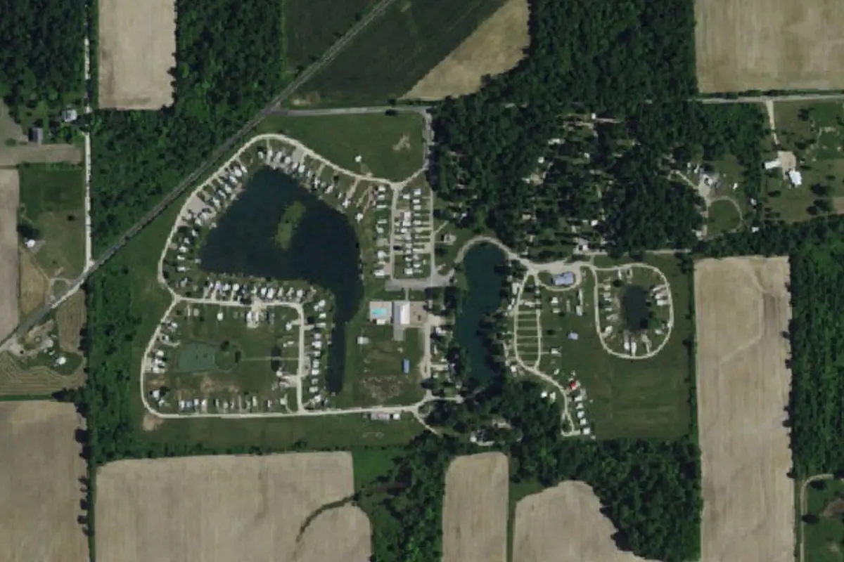 Aerial view of Paradise Pointe Campground