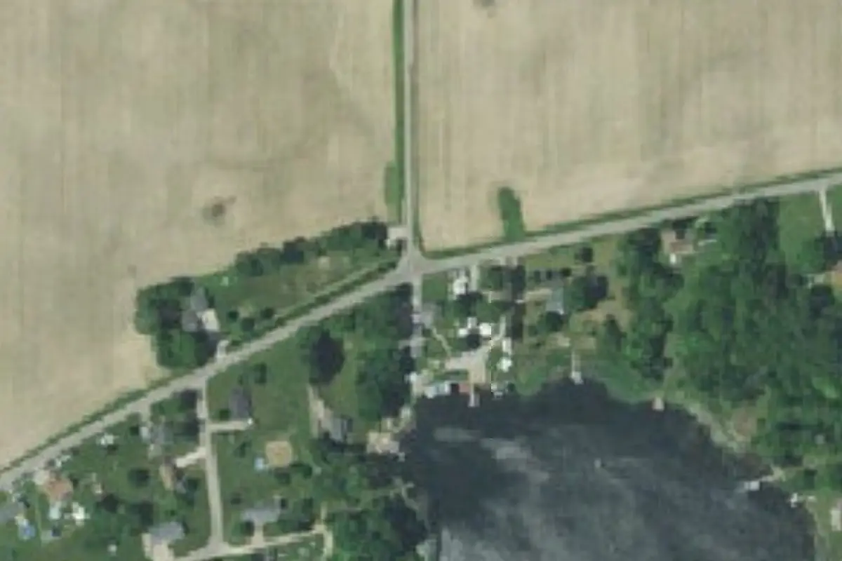 Aerial view of Lakeside Campground