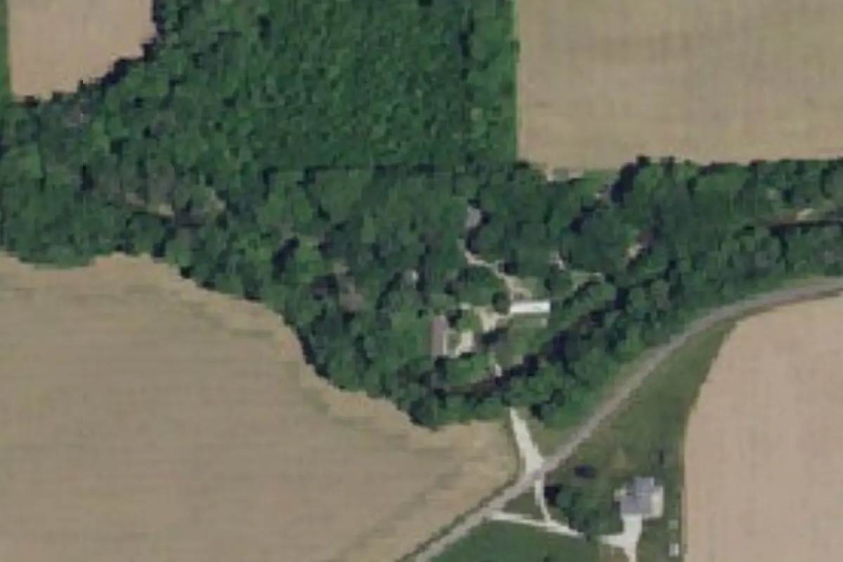 Aerial view of River's Edge MHP and Campground