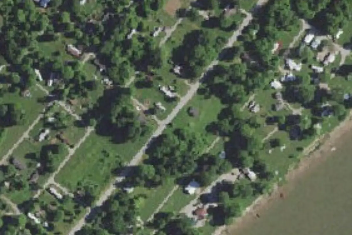 Aerial view of Dam Vue Campground